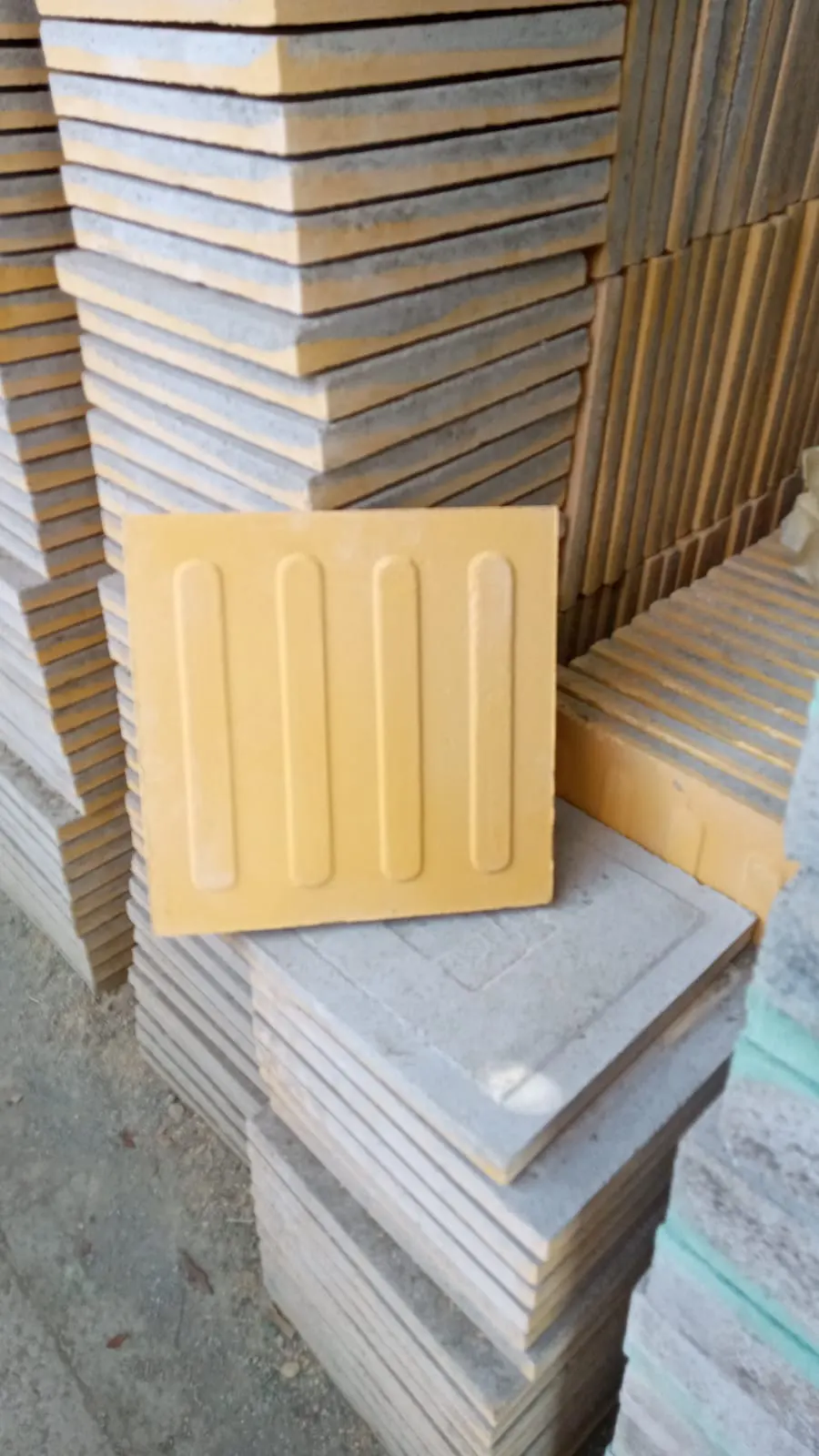 Guiding Block