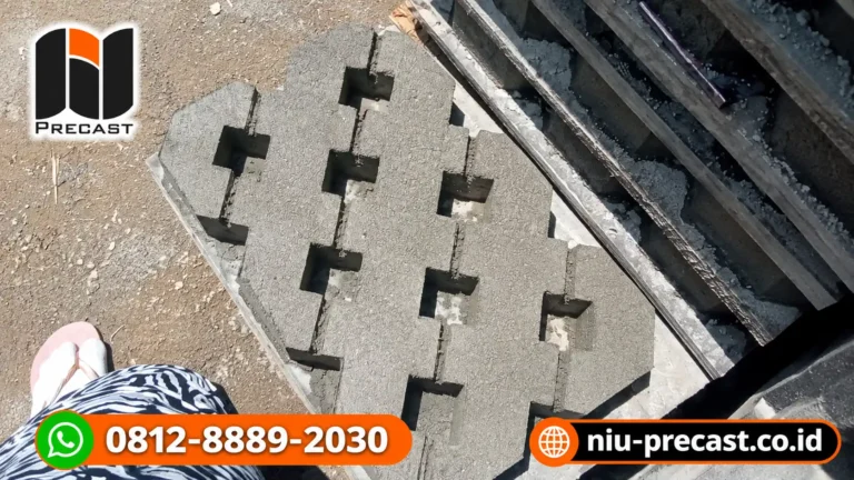 Grass Block Cimahi Grass block beton model kotak berlubang produksi NIU Precast untuk kebutuhan pengerasan lahan.