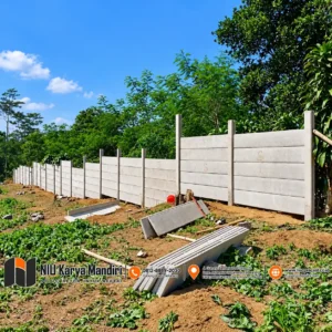 Pagar Beton di Tengah Alam Hijau
