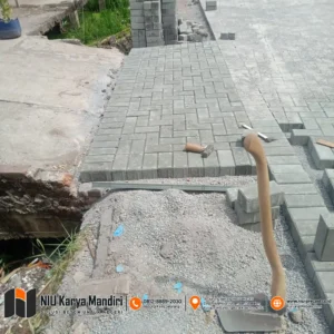 Proses Pemasangan Paving Block